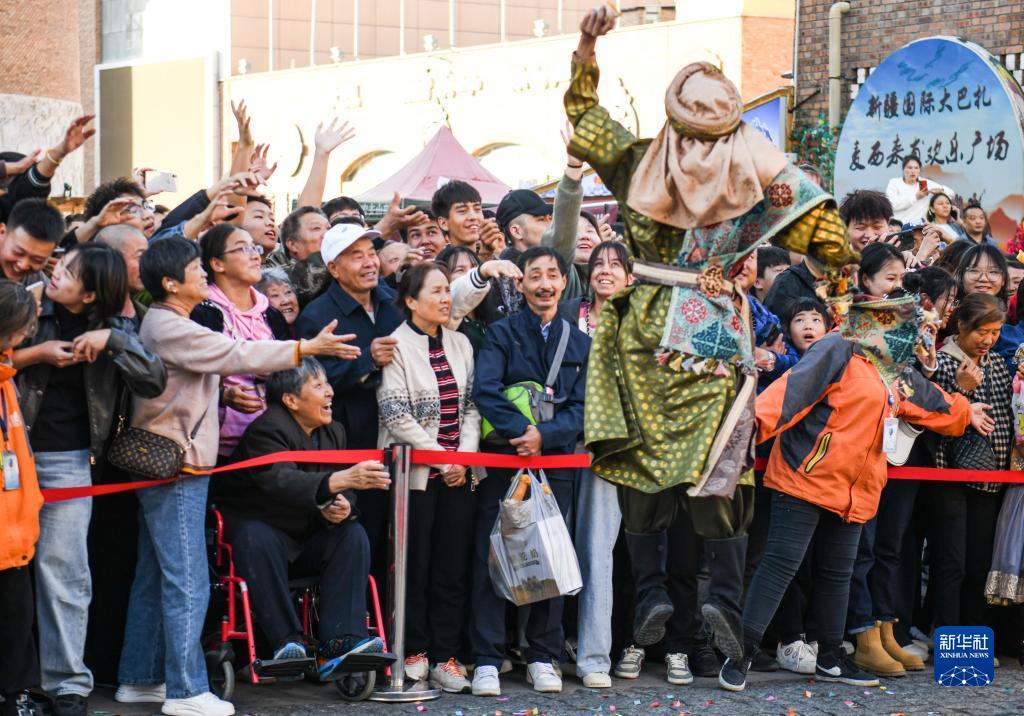 免费彩金彩票平台
